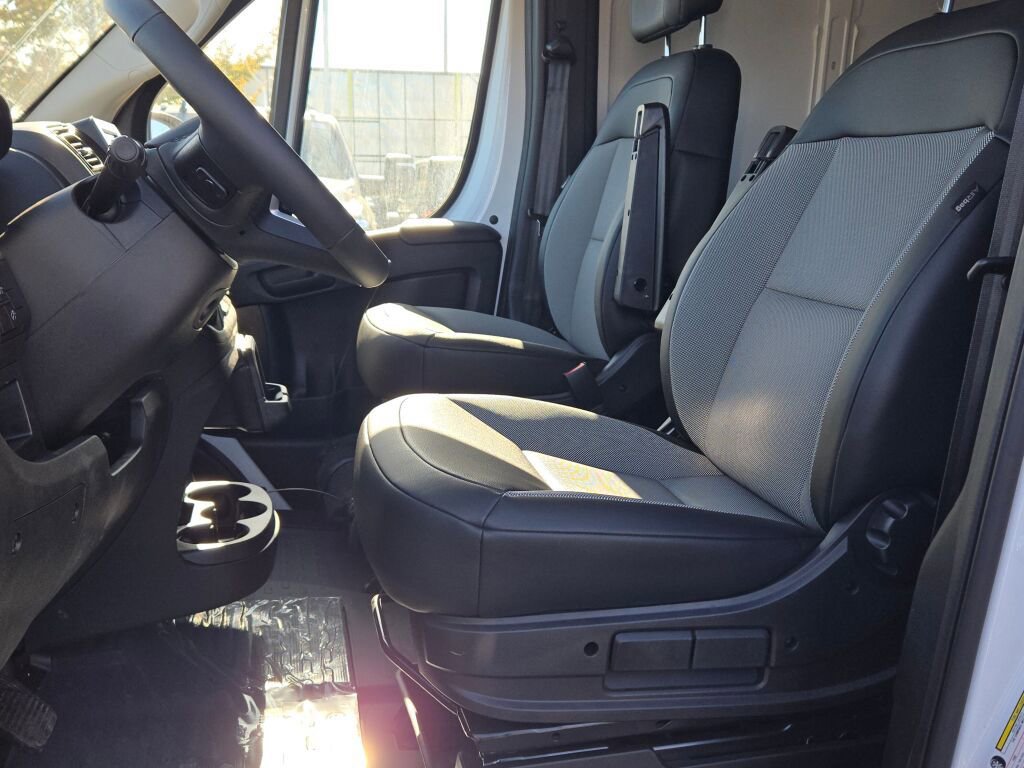New 2026 RAM ProMaster 1500 w/ Cold Weather Group image 19