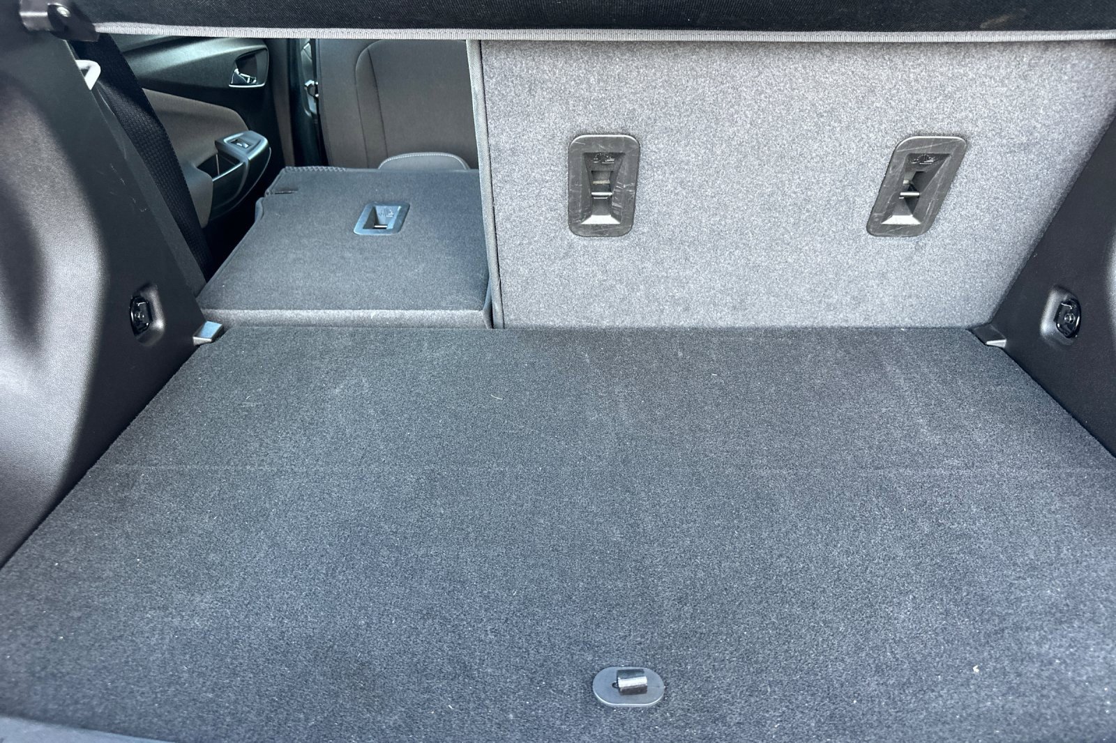 Used 2022 Chevrolet Bolt EUV LT image 18