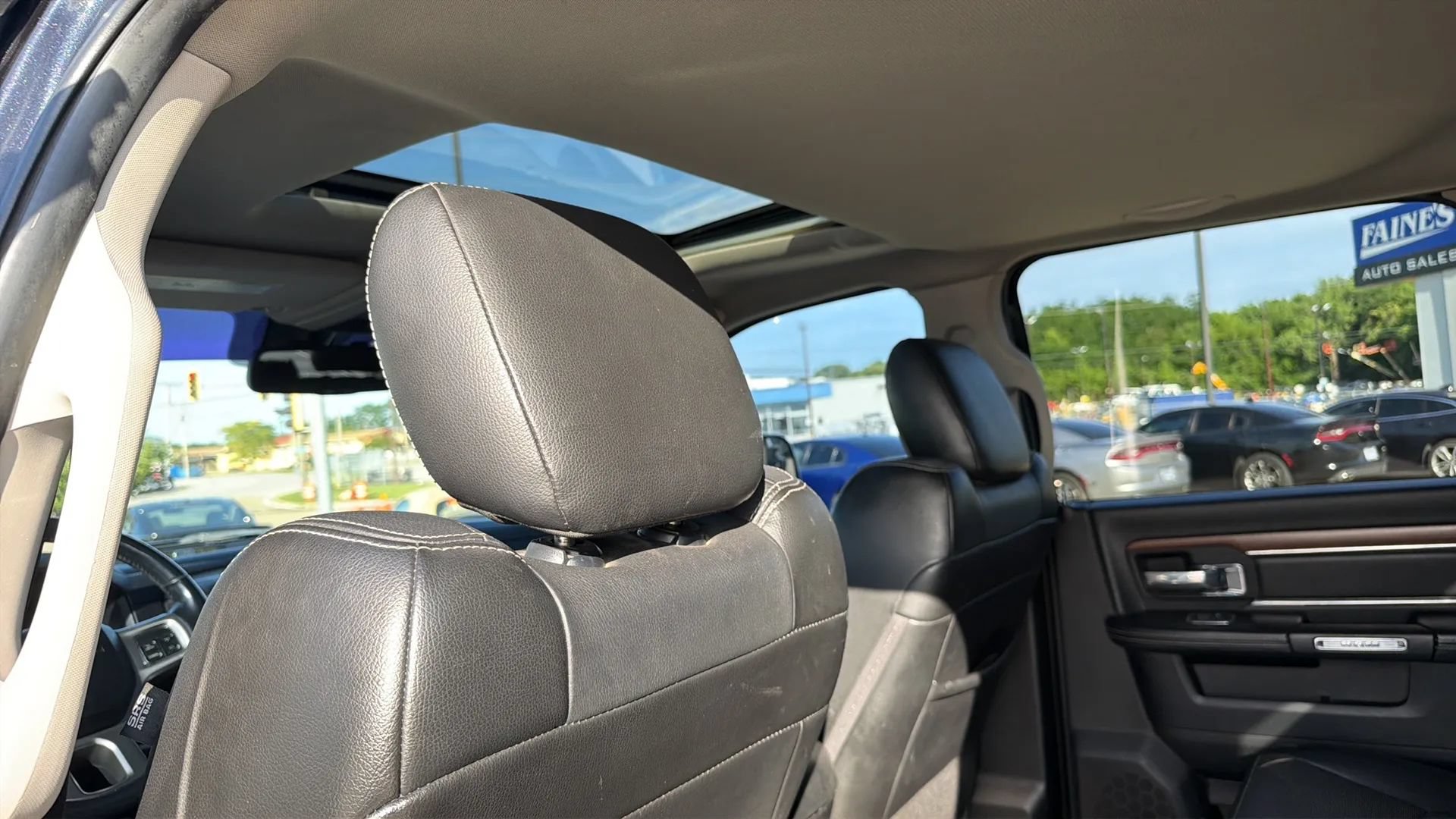 Used 2013 RAM 3500 Laramie AWD/4WD image 49