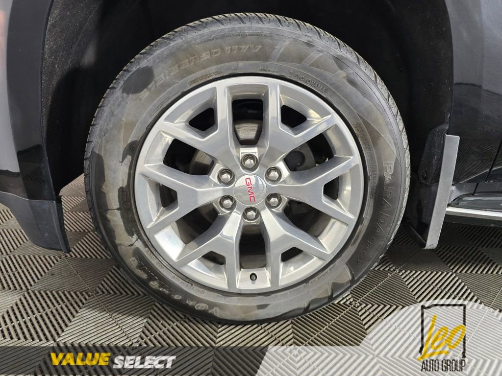 Used 2017 GMC Yukon SLT AWD/4WD image 25