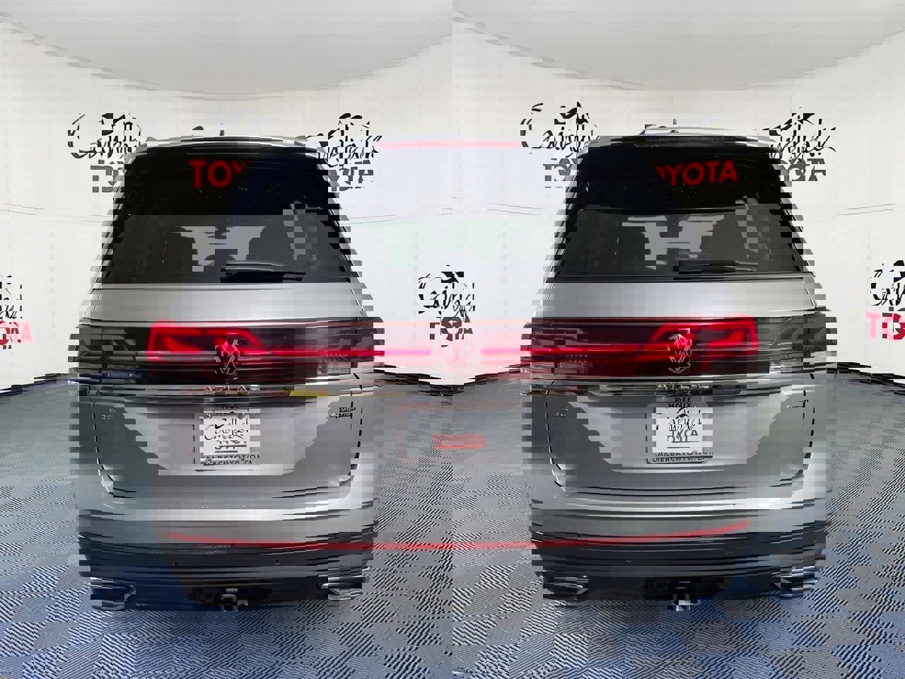 Used 2024 Volkswagen Atlas SE image 6