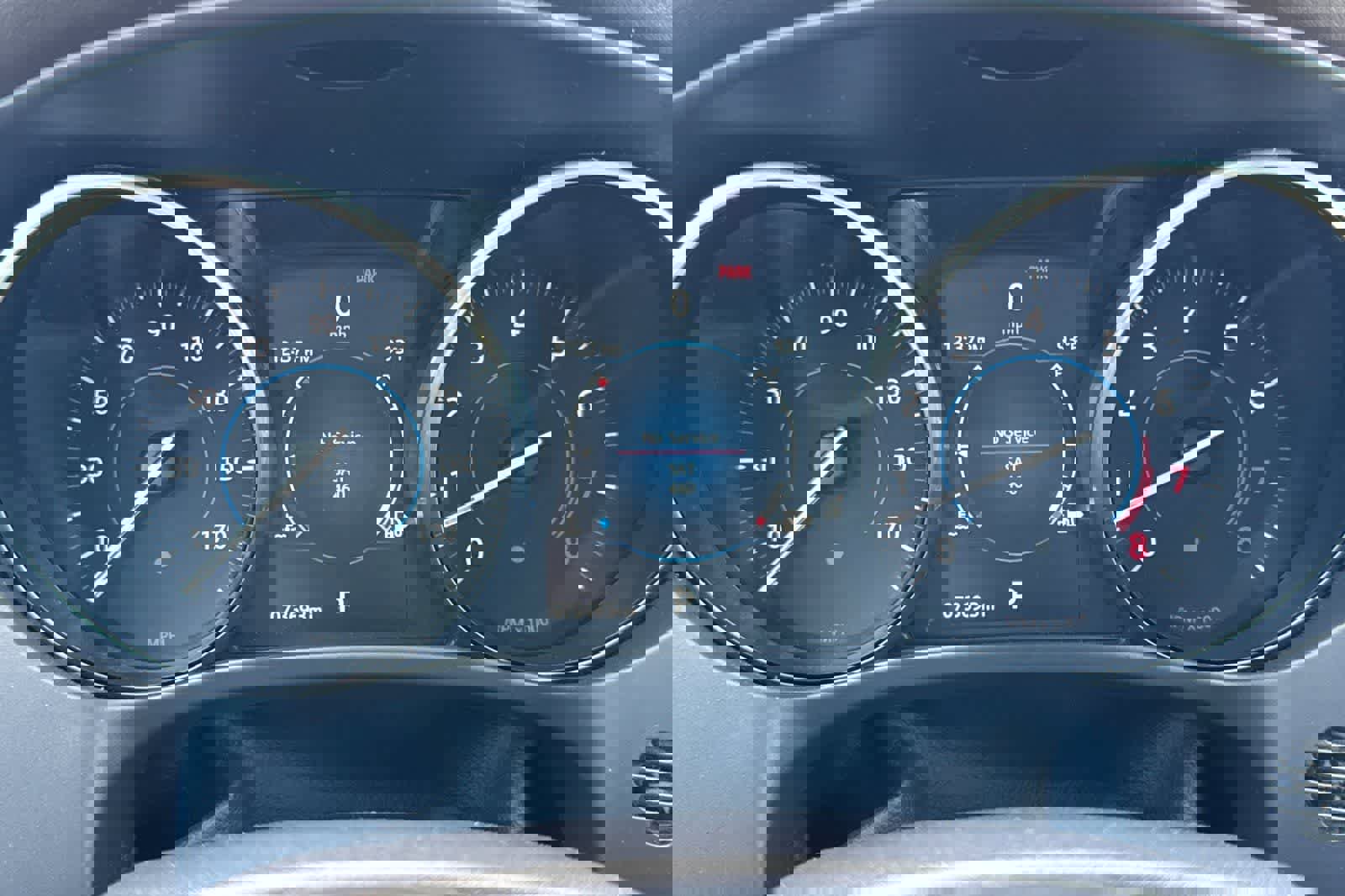 Used 2017 Jaguar F-PACE Prestige image 29