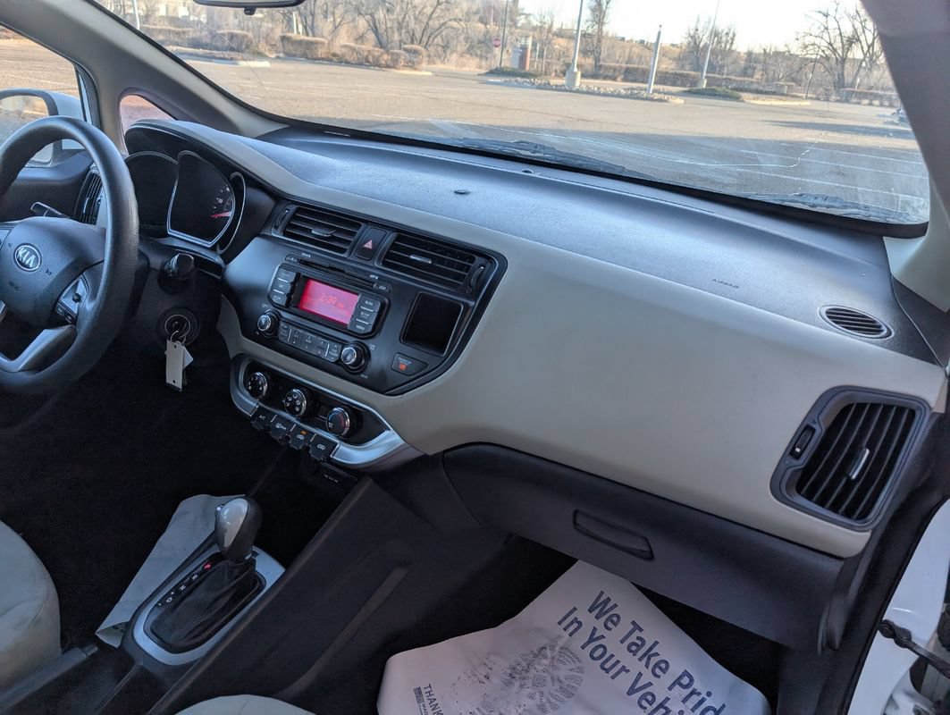 Used 2013 Kia Rio LX FWD image 24