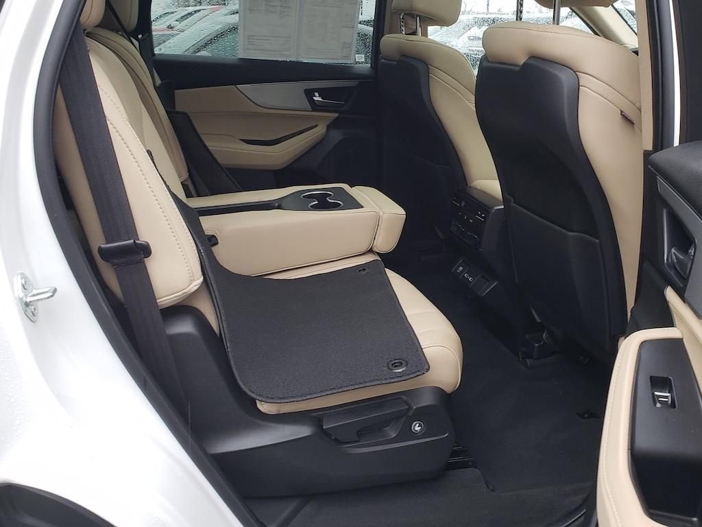 Certified 2024 Acura MDX SH-AWD image 32