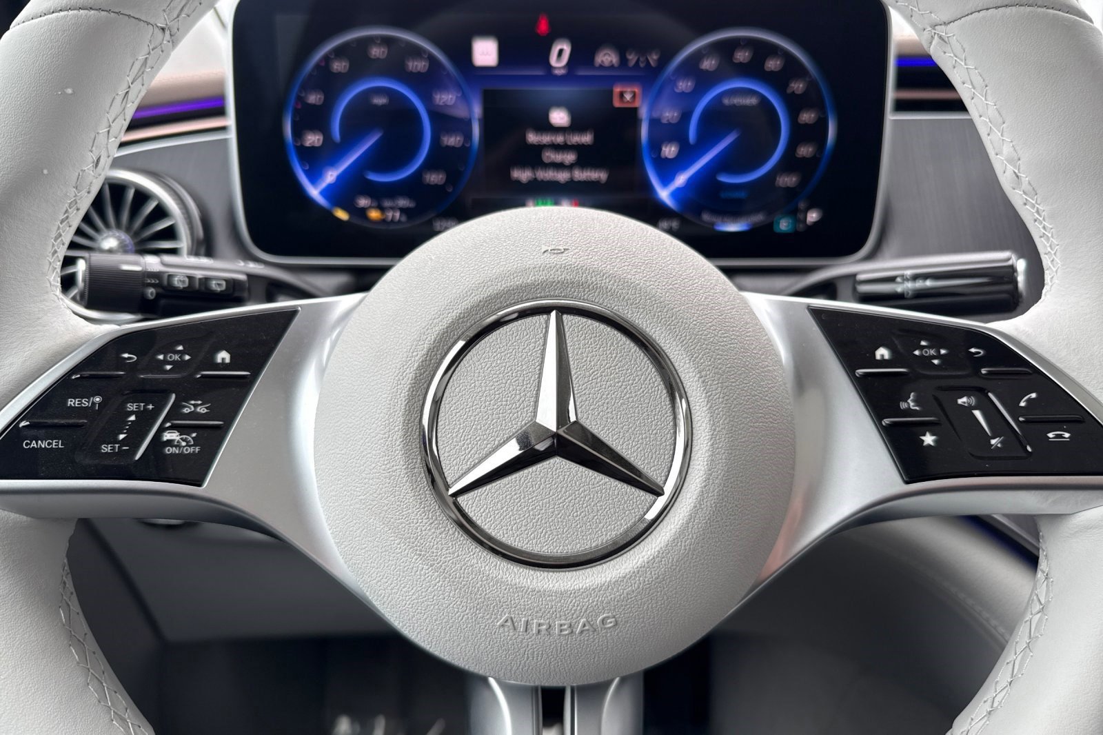 New 2025 Mercedes-Benz EQE 350+ 4MATIC SUV image 16