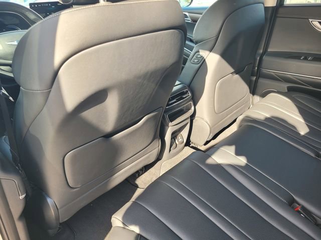 Used 2024 Genesis GV80 2.5T image 14