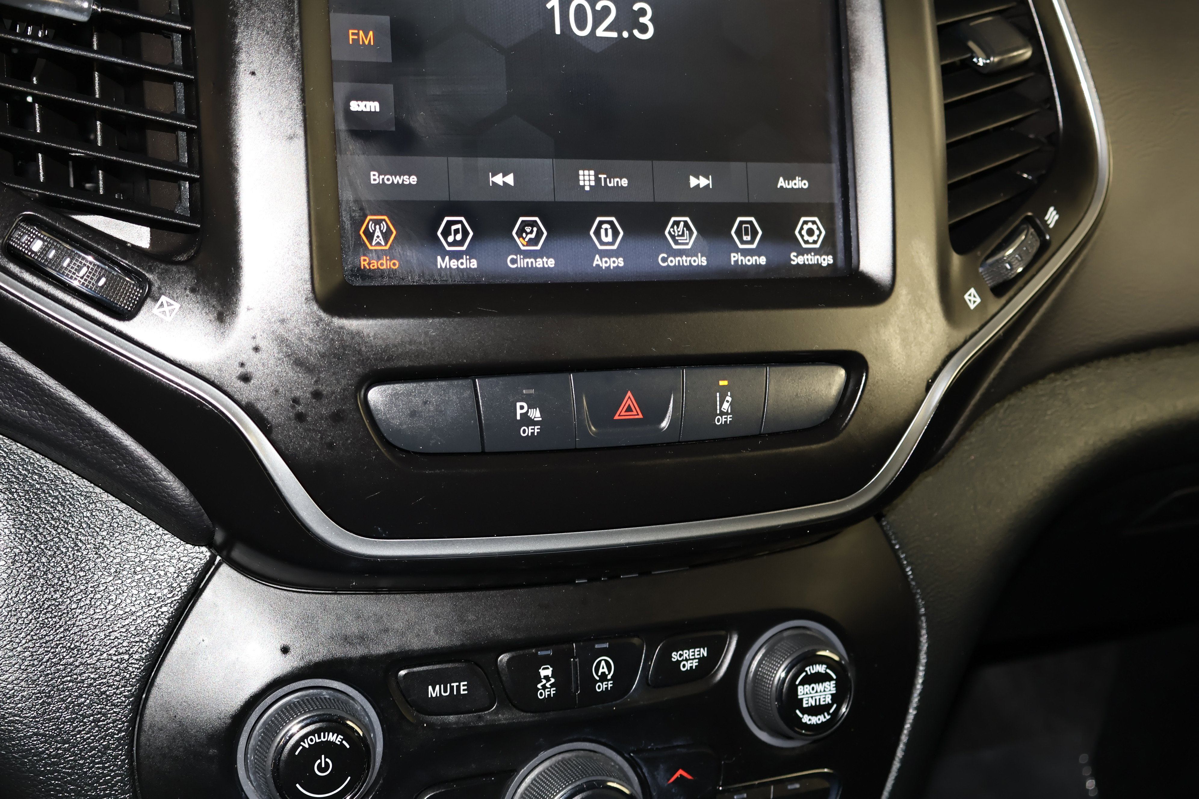 Used 2022 Jeep Cherokee Latitude Lux image 30