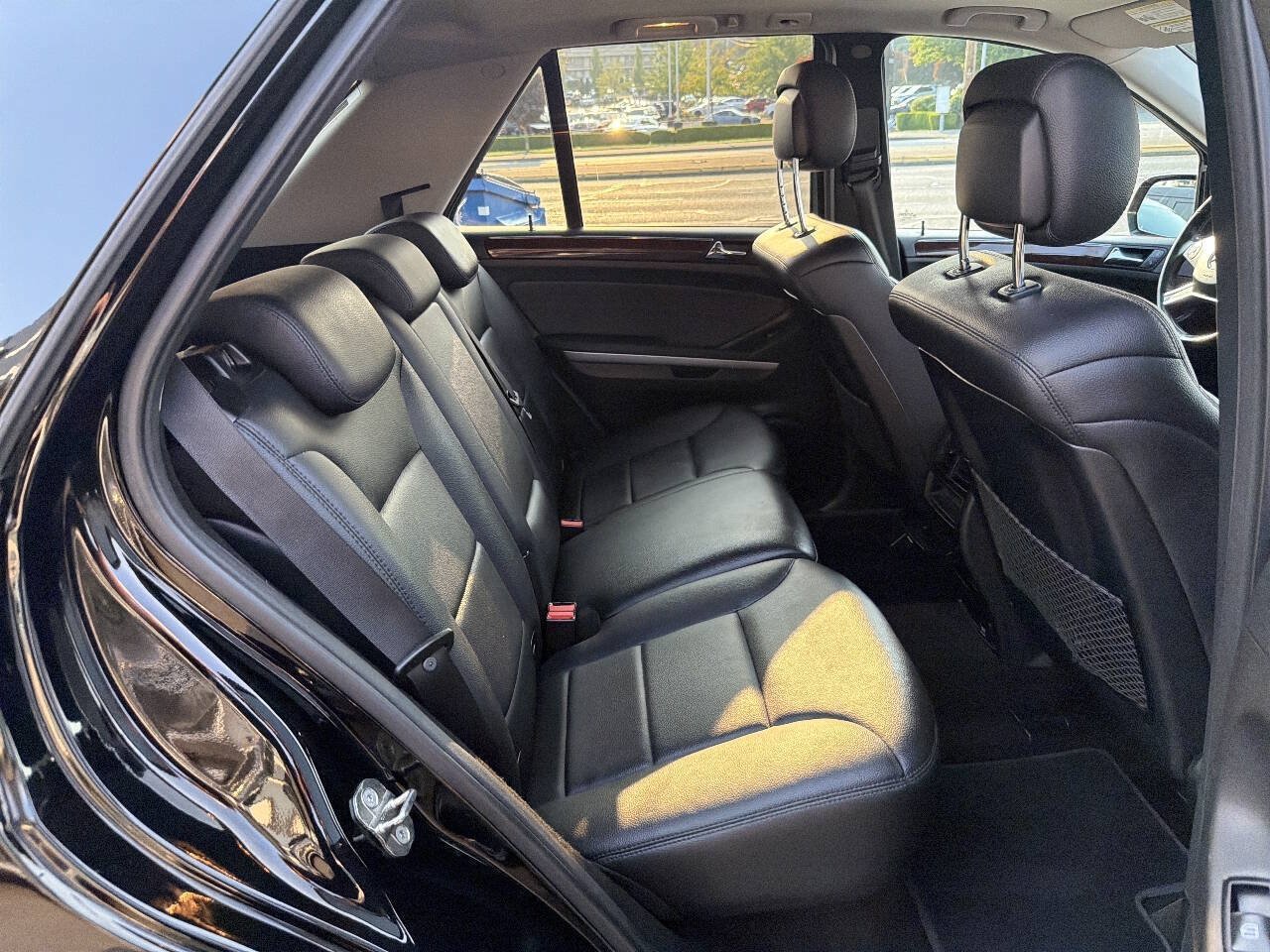 Used 2010 Mercedes-Benz ML 350 4MATIC image 24
