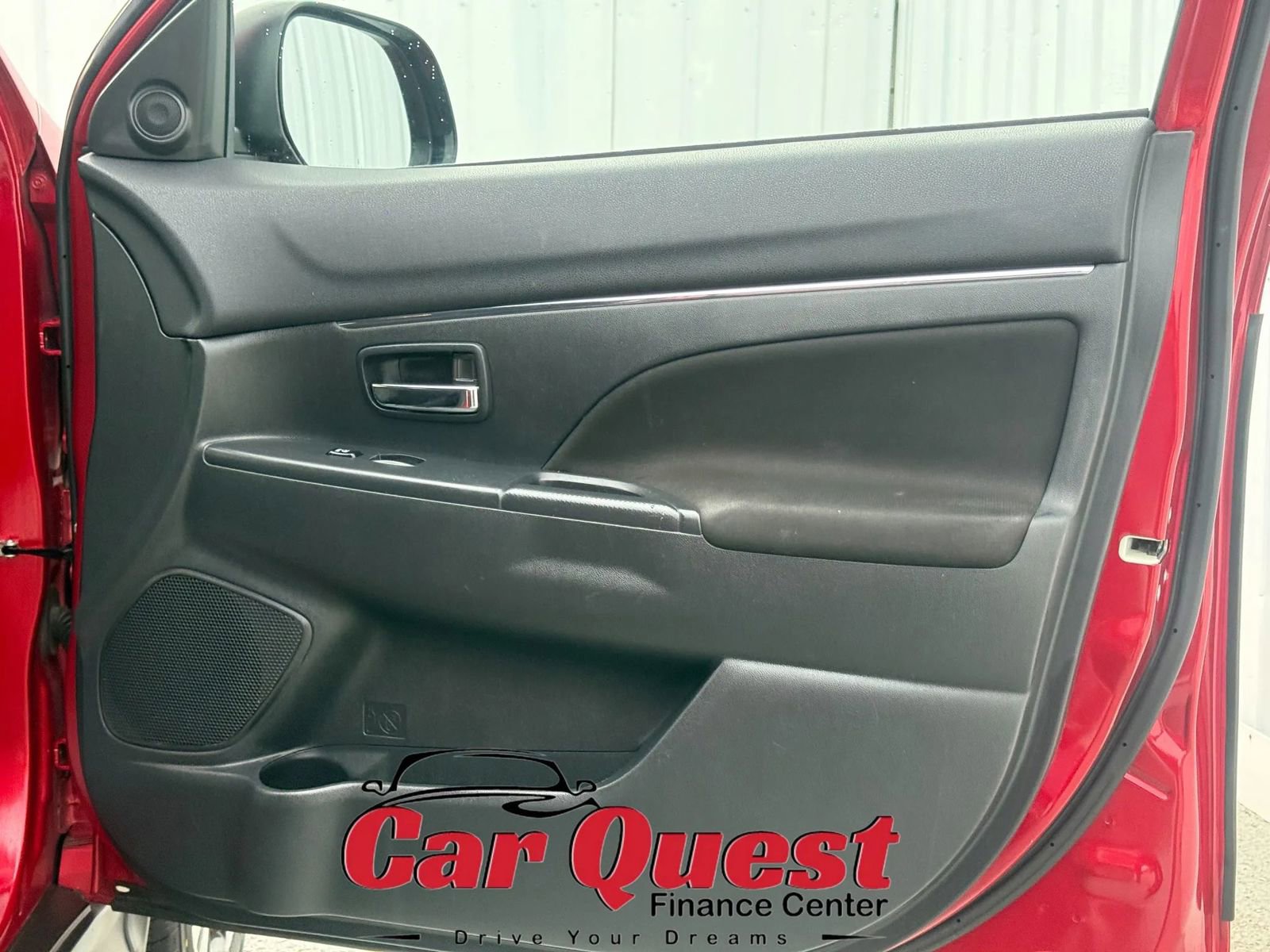 Used 2020 Mitsubishi Outlander Sport ES FWD image 12