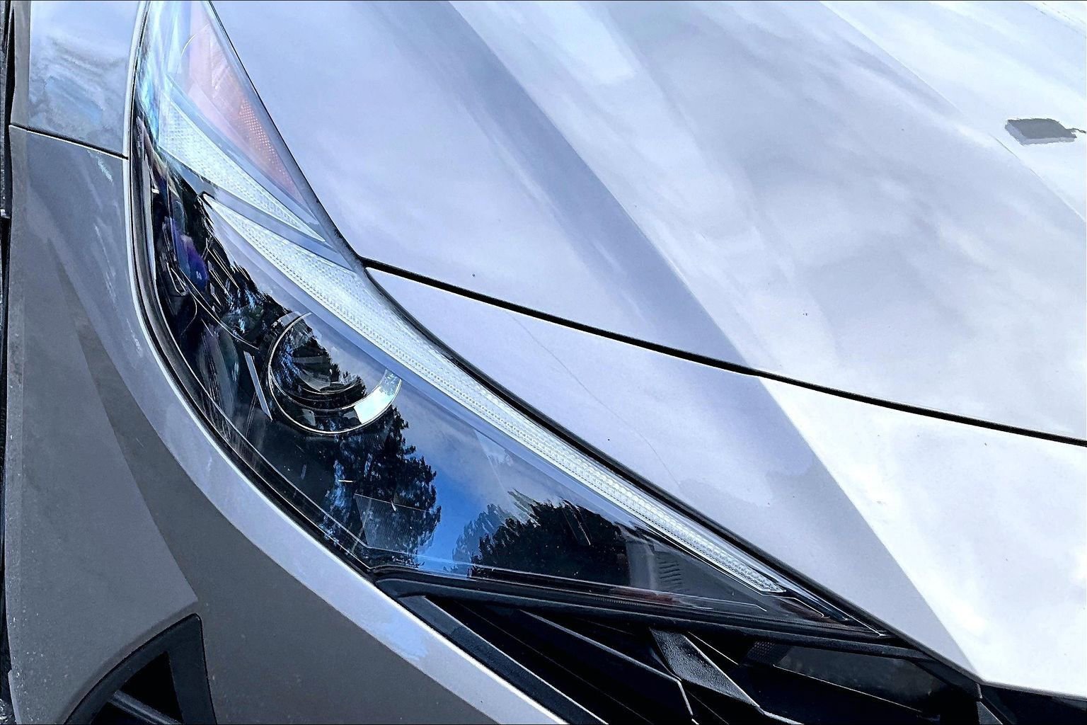 Used 2022 Hyundai Elantra SEL w/ Winter Weather Package image 29