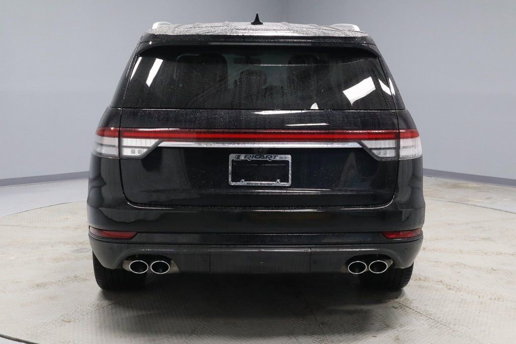 Used 2023 Lincoln Aviator Reserve w/ Class IV Trailer Tow Package image 12