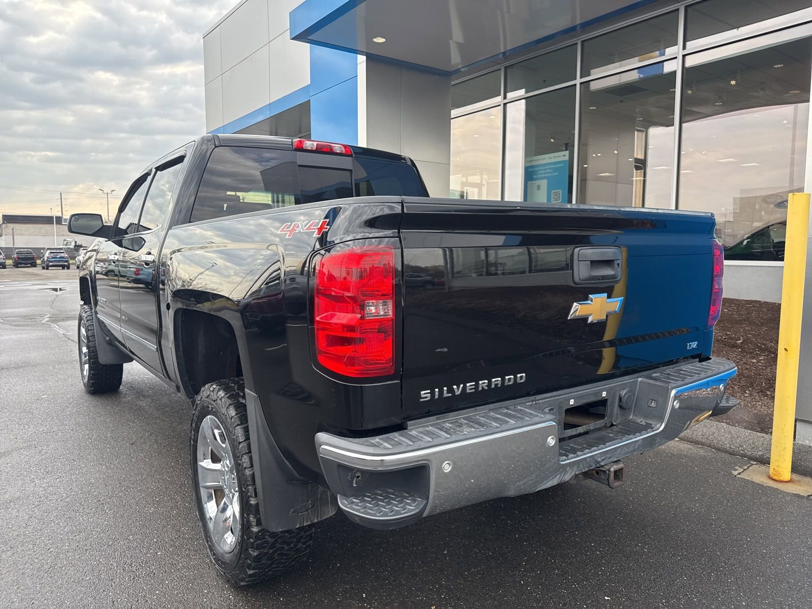 Used 2015 Chevrolet Silverado 1500 LTZ w/ LTZ Plus Package image 8