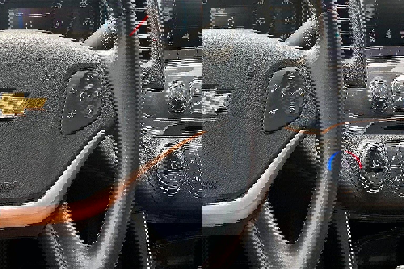 Used 2015 Chevrolet Impala LTZ image 16