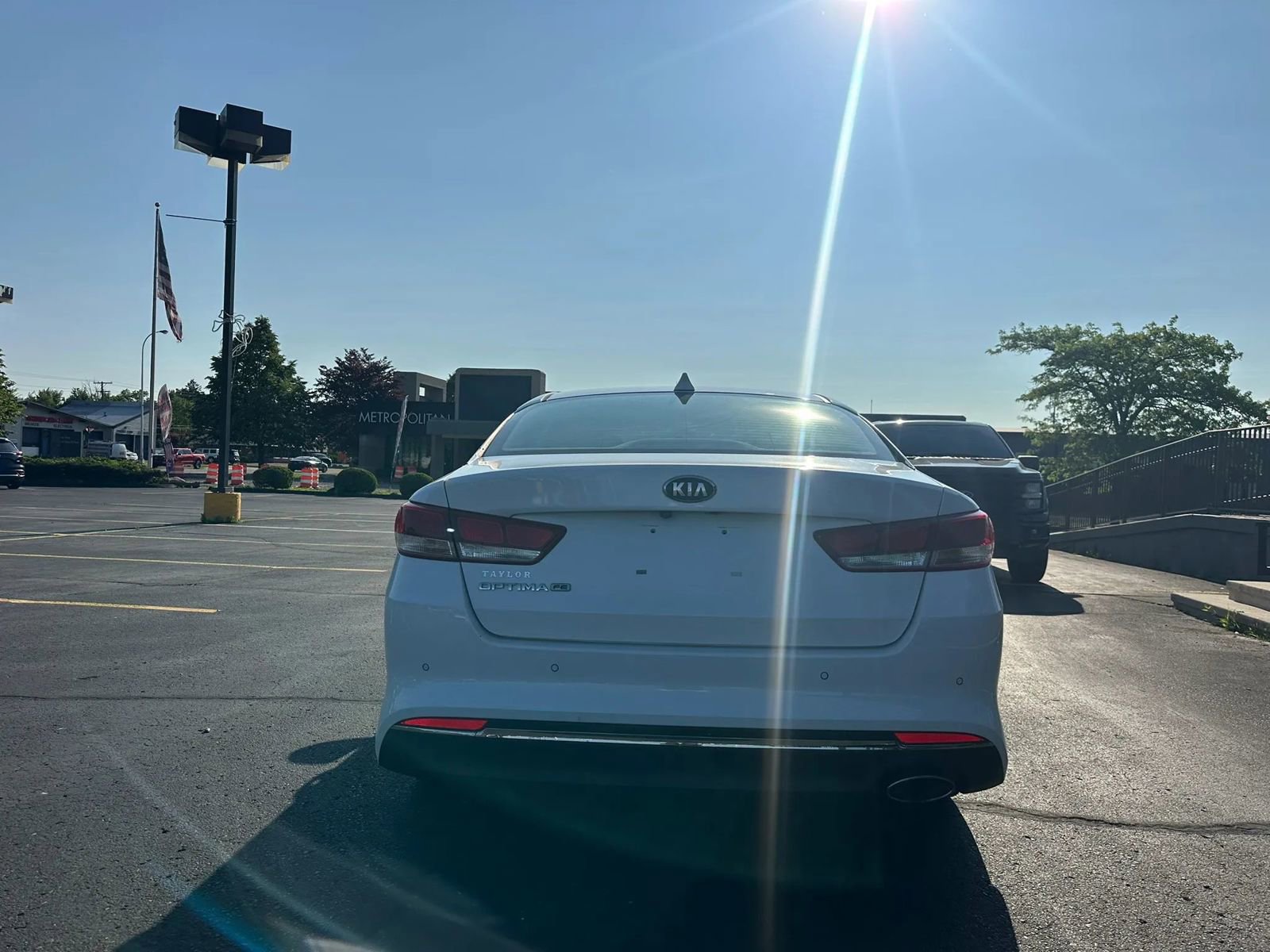 Used 2018 Kia Optima LX FWD image 5