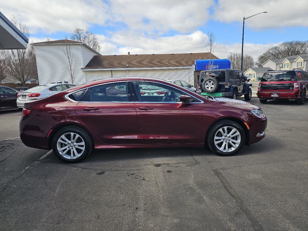 Used 2016 Chrysler 200 Limited image 13
