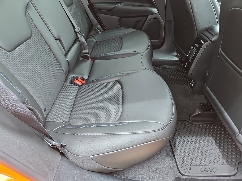 New 2026 Jeep Compass Latitude AWD/4WD image 75