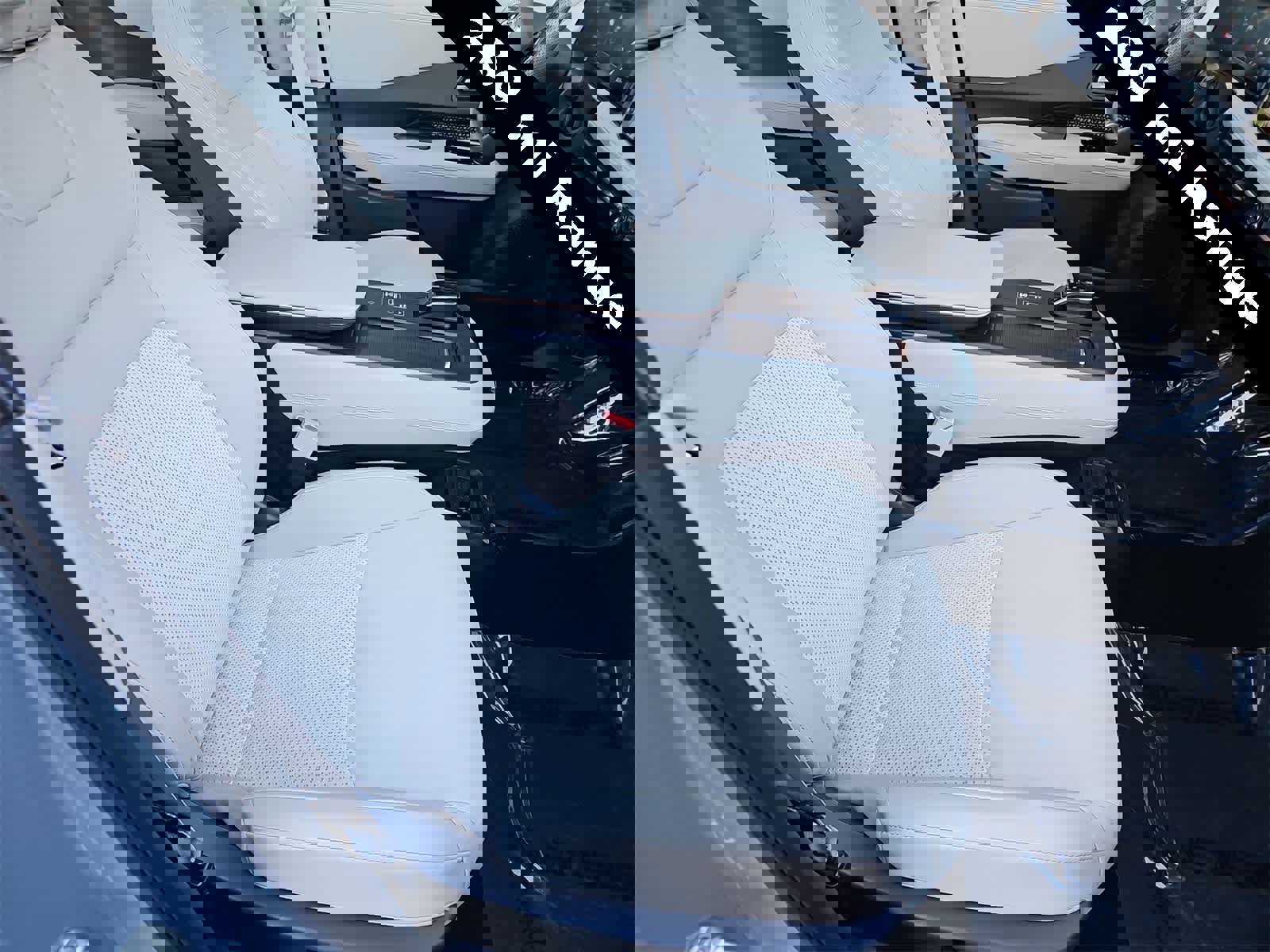 Used 2024 Nissan Ariya FWD image 18