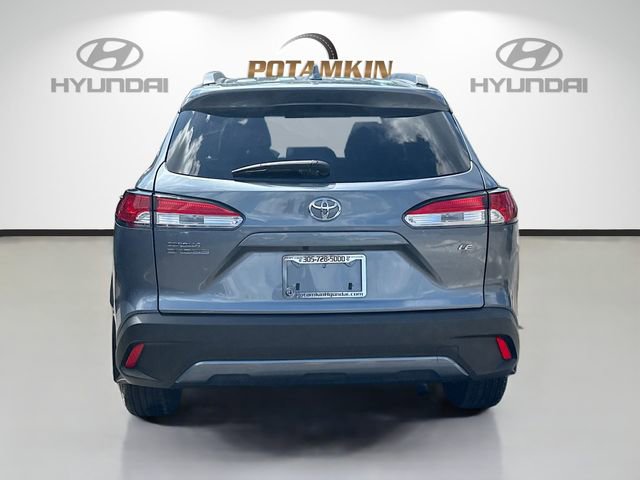 Used 2024 Toyota Corolla Cross LE image 6