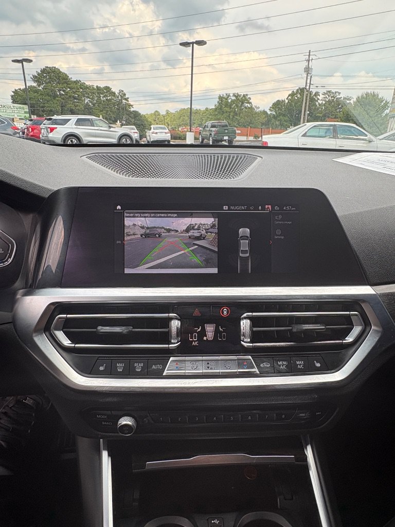 Used 2021 BMW 330i Sedan w/ Driving Assistance Package RWD image 13