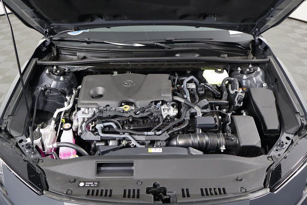 Used 2026 Toyota Camry XLE AWD/4WD image 15