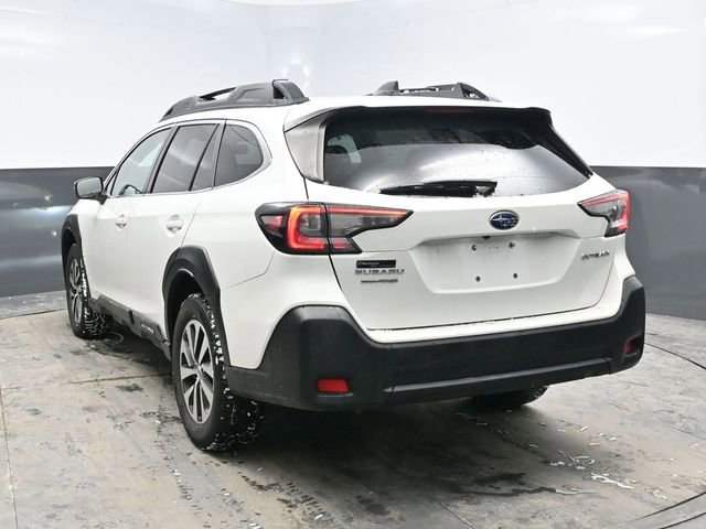 Used 2024 Subaru Outback Premium image 5