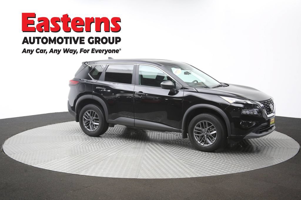 Used 2023 Nissan Rogue S AWD/4WD image 42