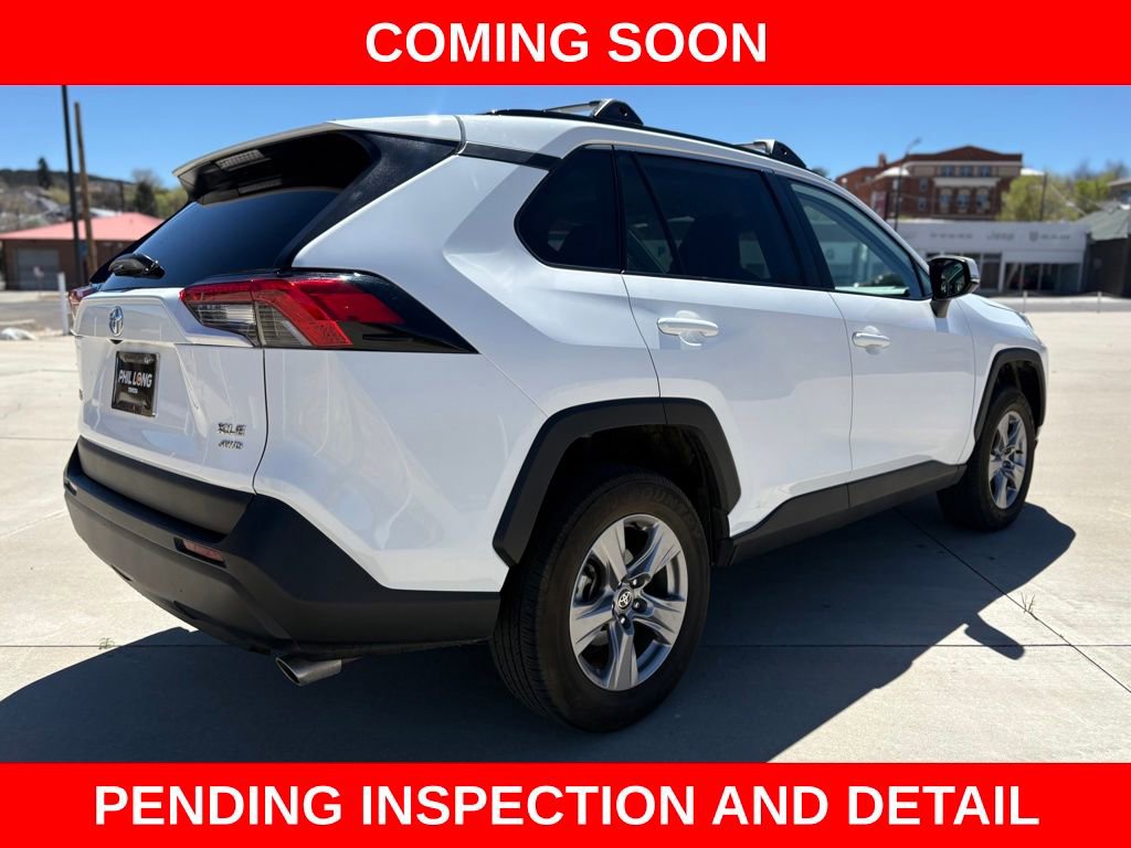 Used 2025 Toyota RAV4 XLE image 6