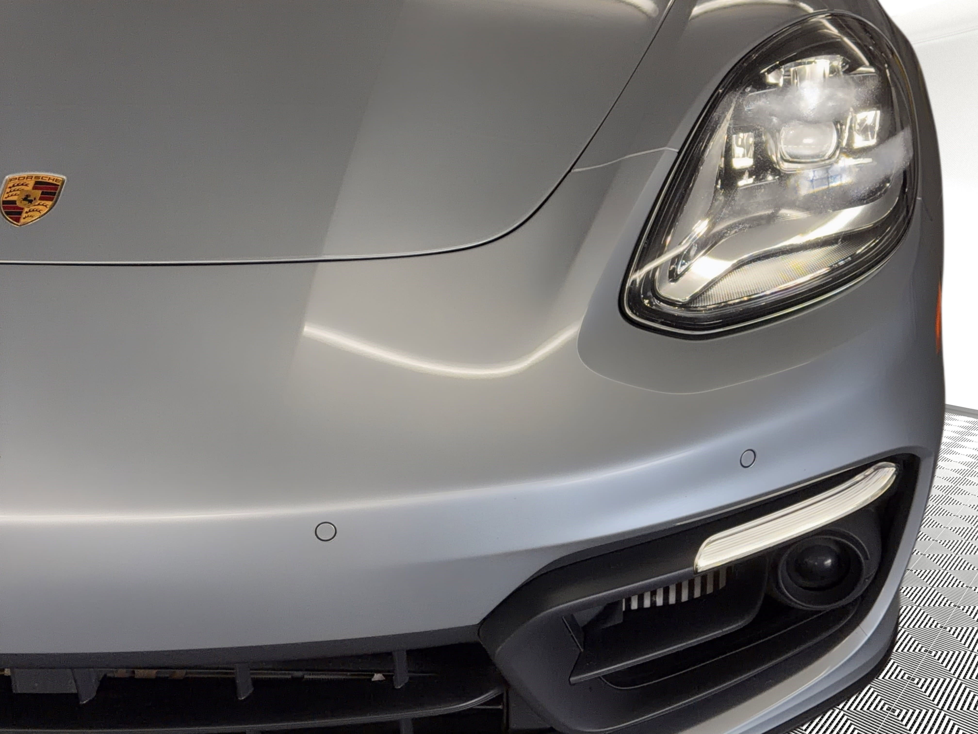 Used 2023 Porsche Panamera 4S image 11