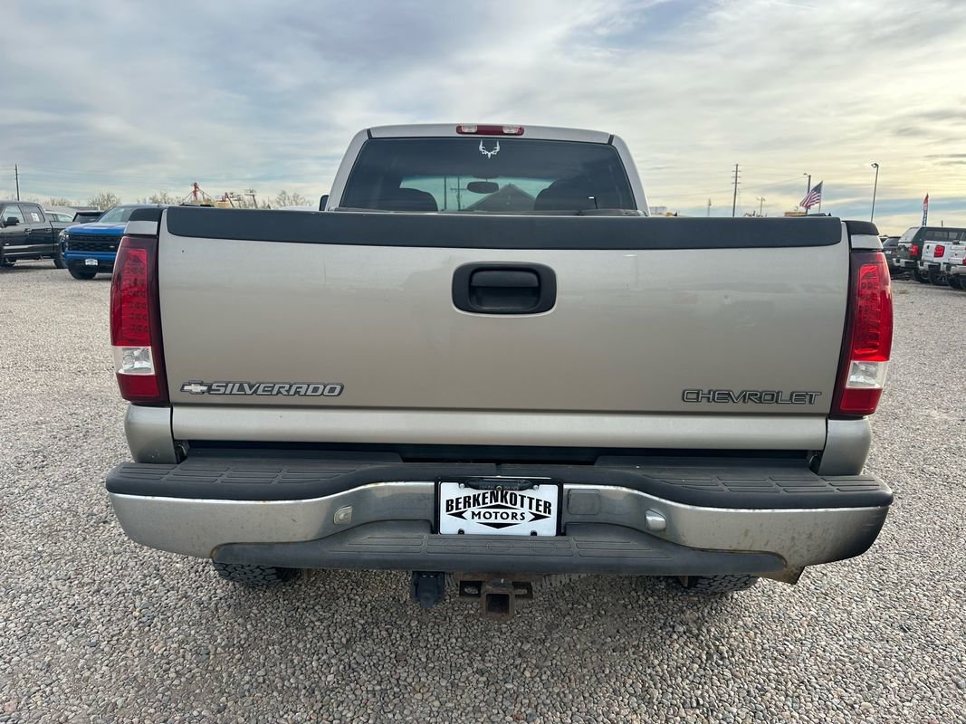 Used 2001 Chevrolet Silverado 2500 LS image 9