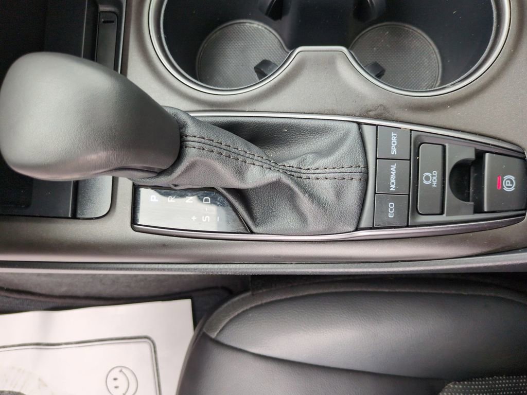 Used 2024 Toyota Camry XSE FWD image 23