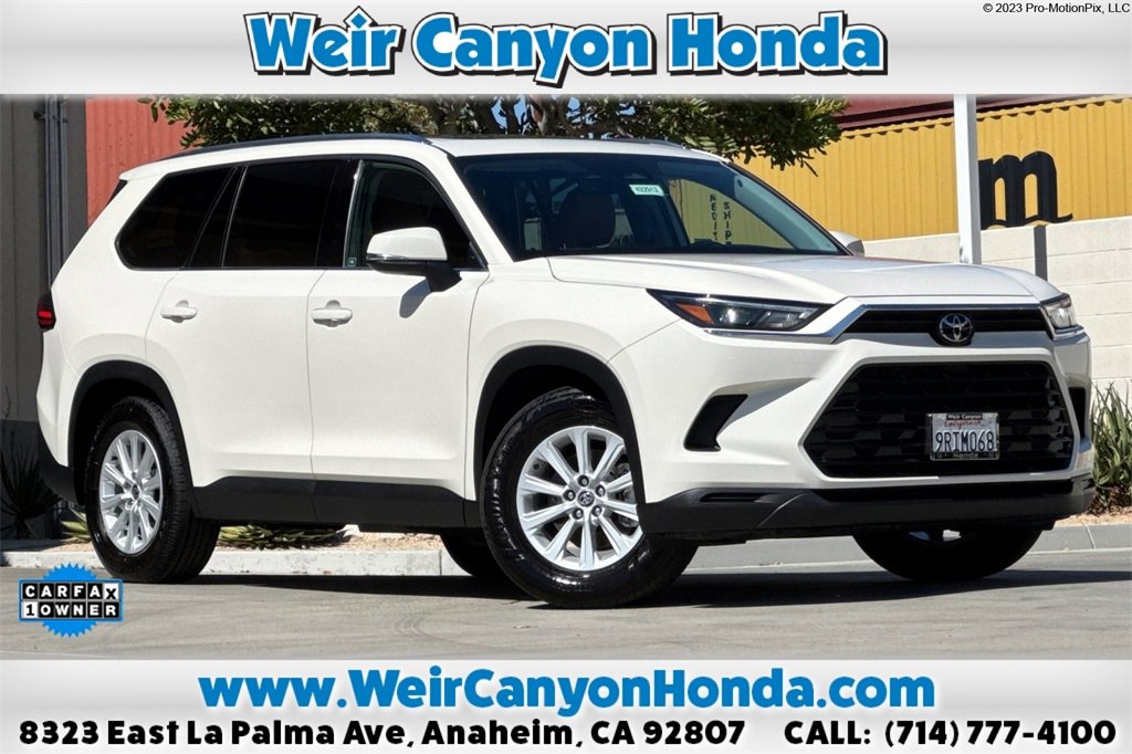 Used 2024 Toyota Grand Highlander XLE image 1