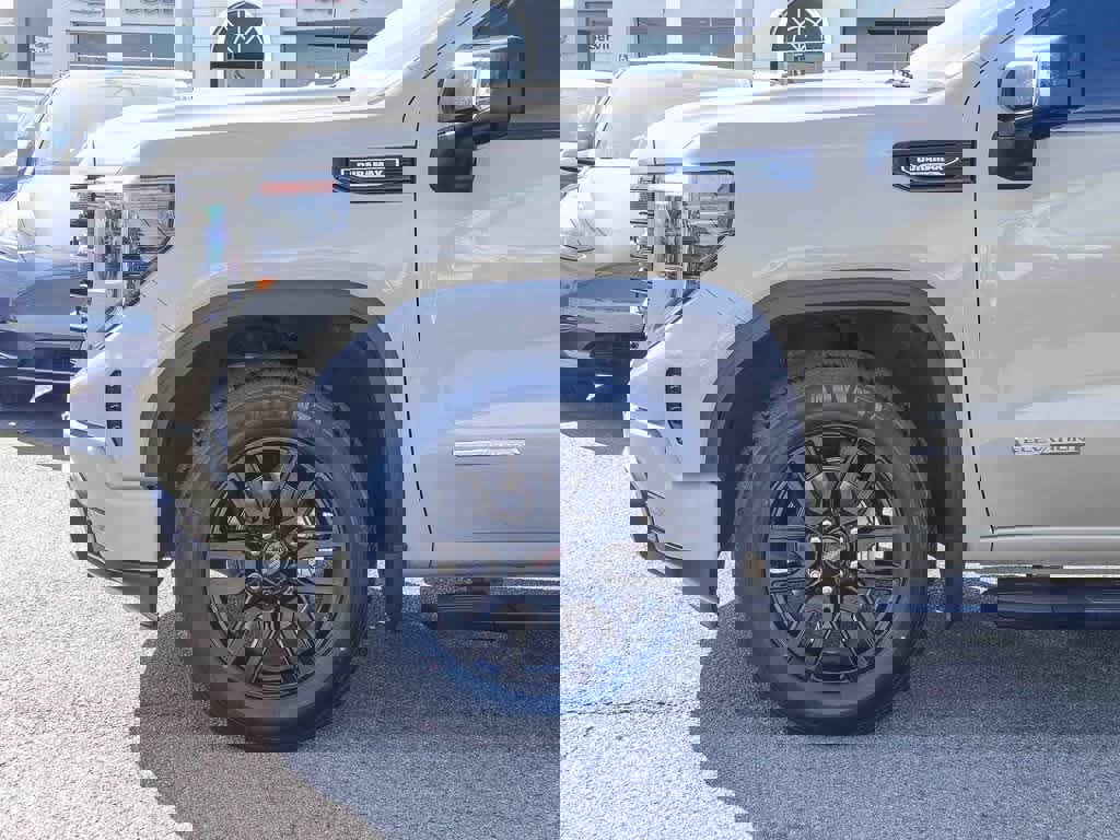 Used 2022 GMC Sierra 1500 Elevation w/ Elevation Premium Package image 9