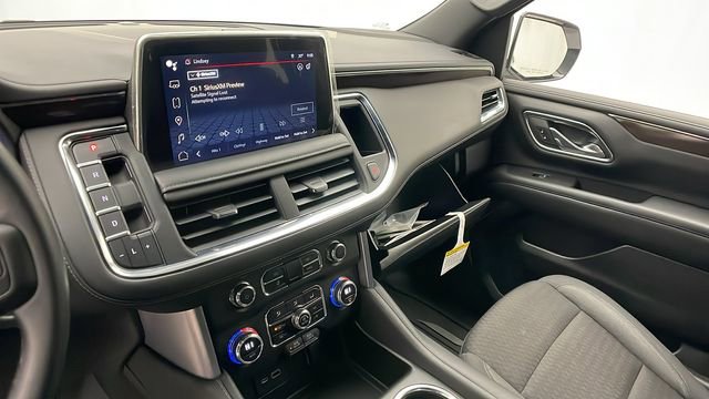 Used 2023 GMC Yukon XL SLE image 19