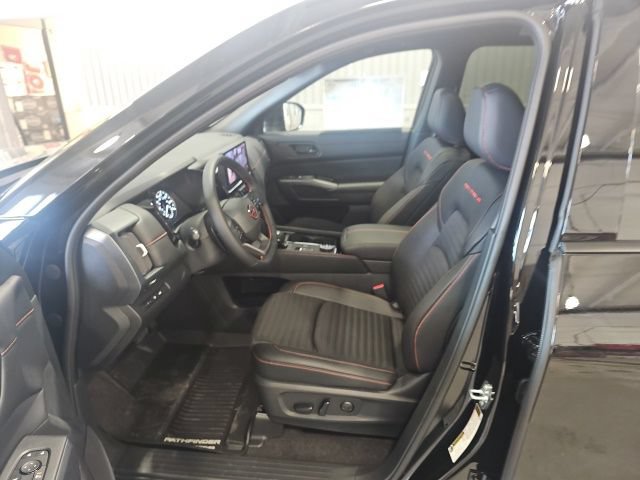 New 2026 Nissan Pathfinder Rock Creek AWD/4WD image 9
