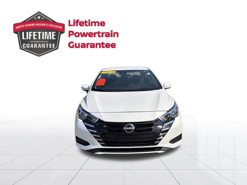 Certified 2024 Nissan Versa SV w/ Trunk Package FWD image 9