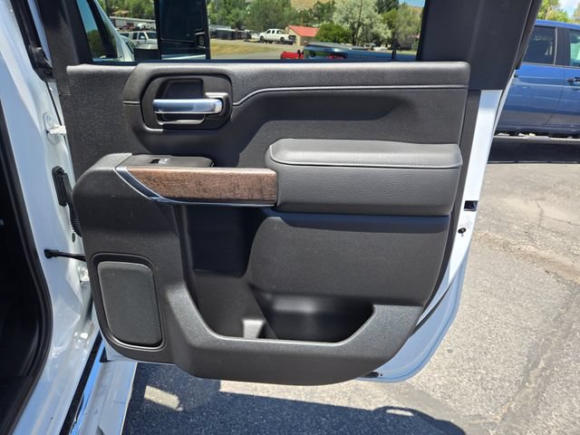 Used 2020 GMC Sierra 3500 Denali w/ Denali Ultimate Package AWD/4WD image 36