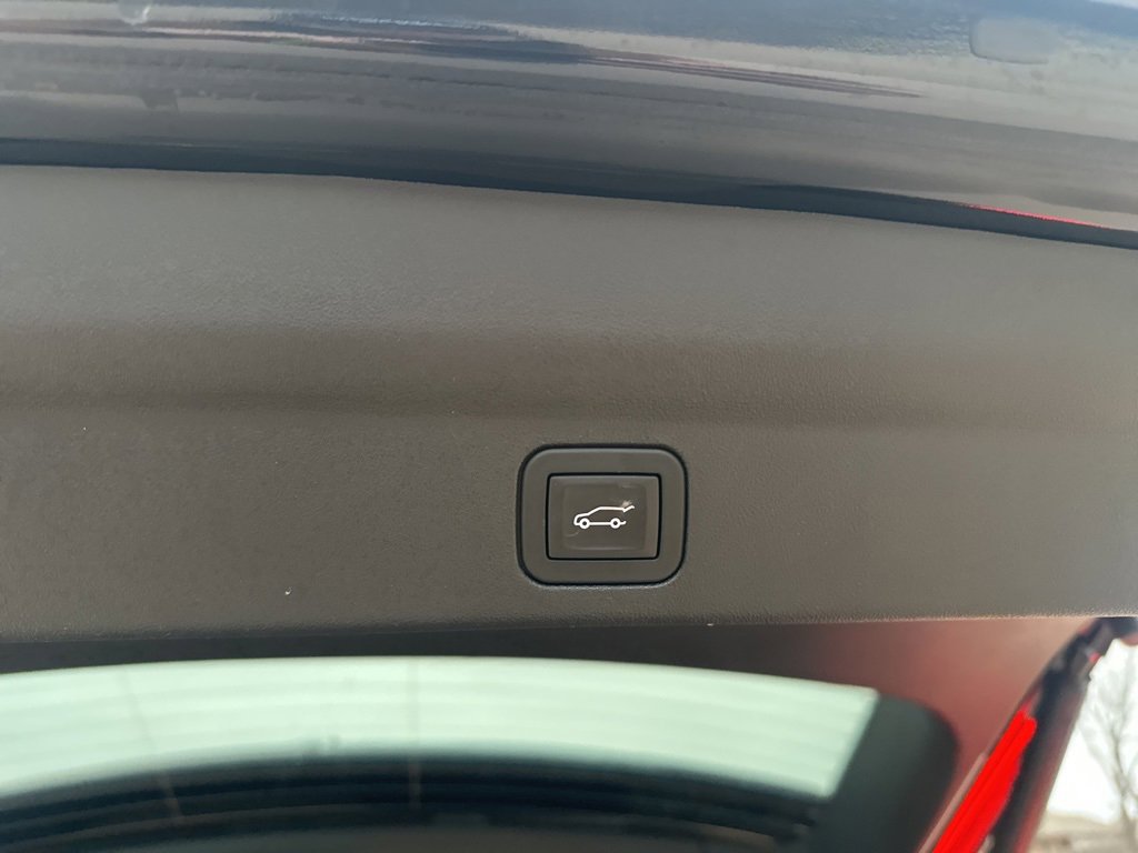 Used 2025 Cadillac Escalade IQ Sport 2 image 45