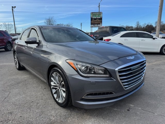 Used 2015 Hyundai Genesis 3.8 w/ Option Group 04 image 3