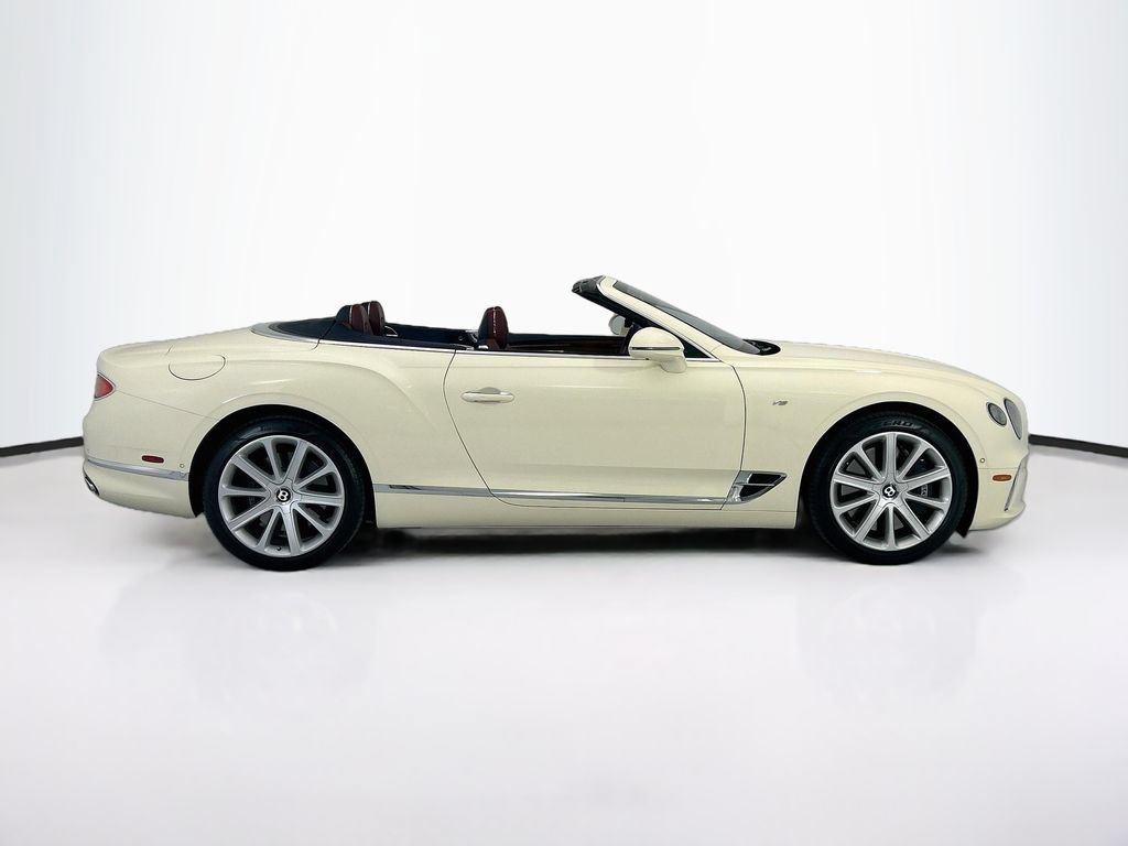 Certified 2022 Bentley Continental GT AWD/4WD image 4