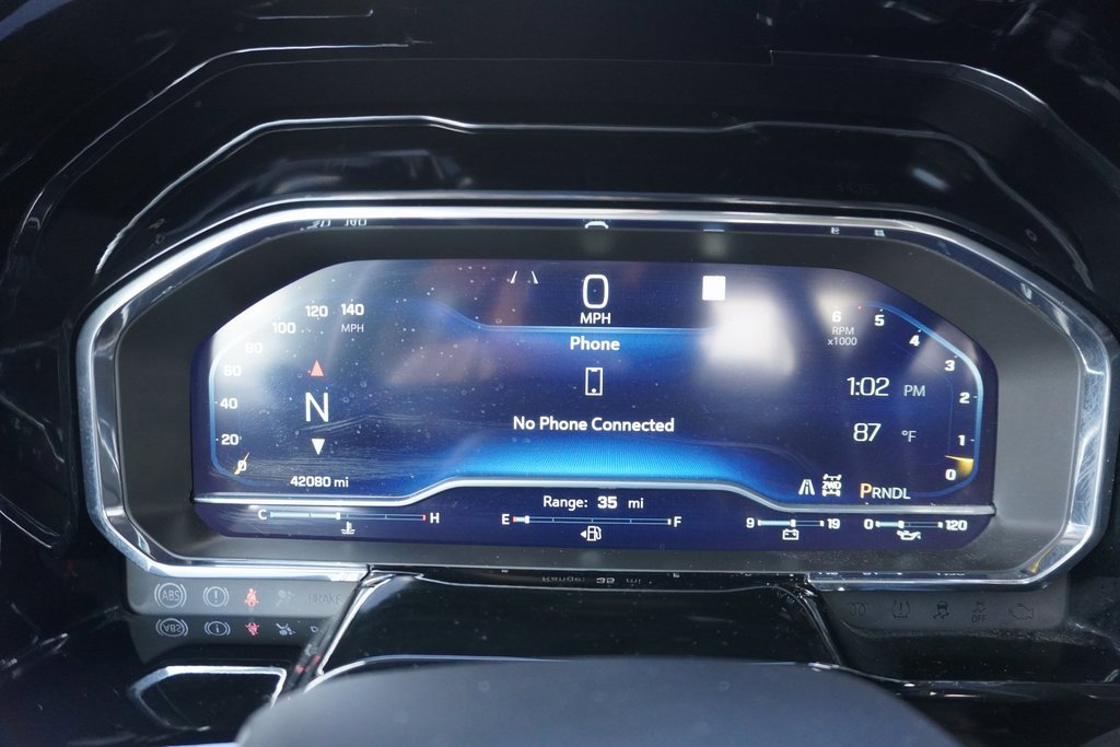 Used 2022 Chevrolet Silverado 1500 LT w/ Convenience Package II image 11