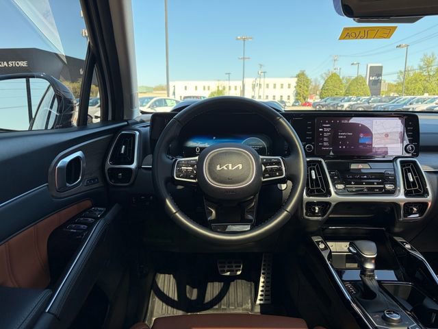 Certified 2023 Kia Sorento SX Prestige image 4