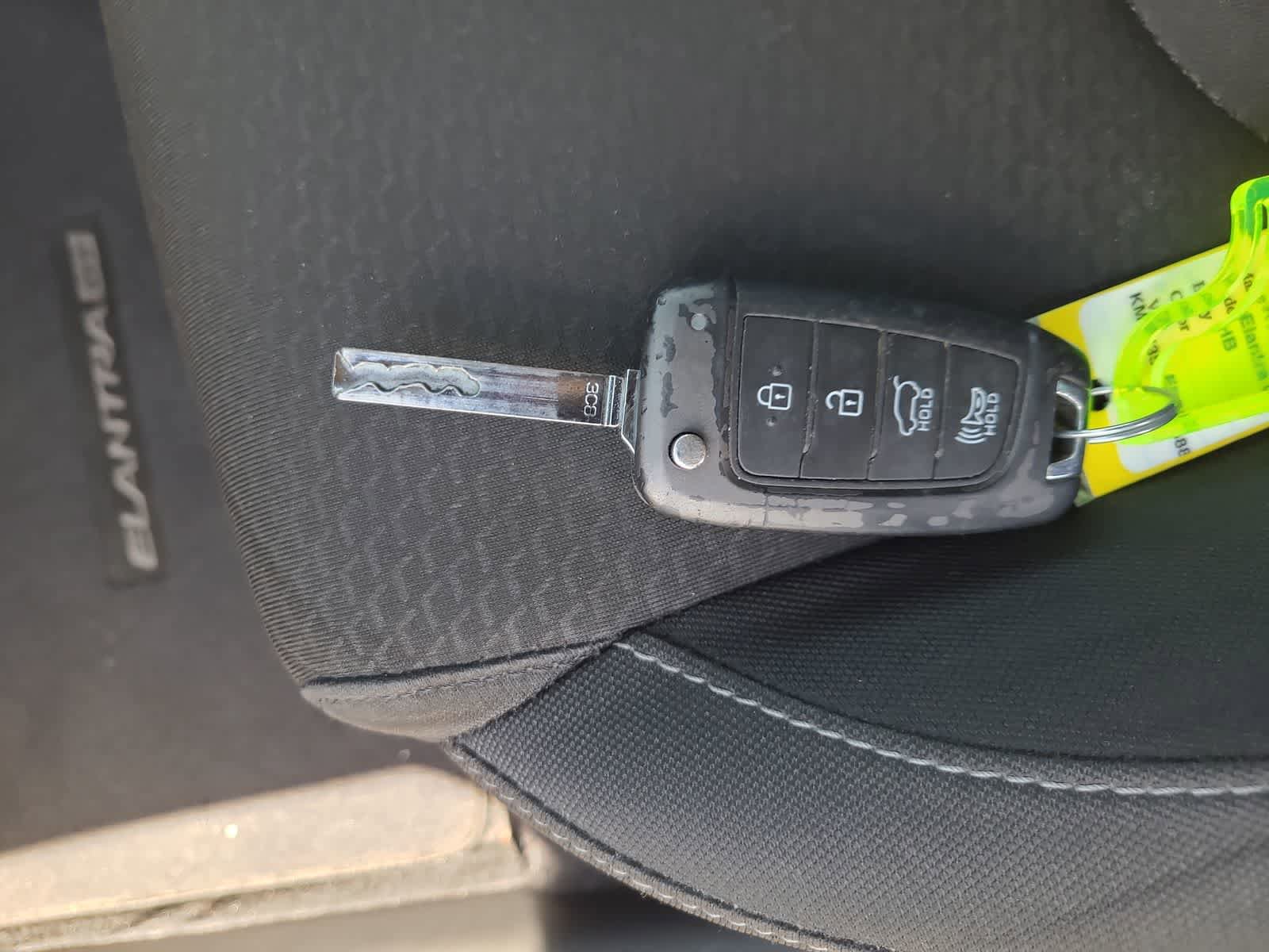 Used 2018 Hyundai Elantra GT FWD image 28