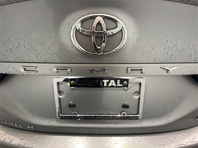 Used 2020 Toyota Camry SE image 26