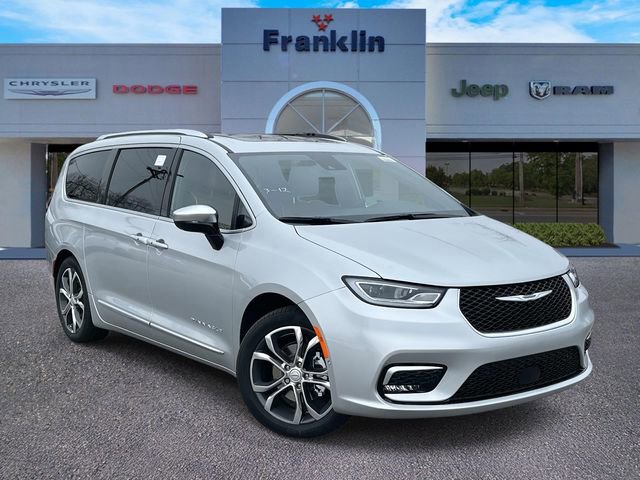 New 2026 Chrysler Pacifica Pinnacle FWD image 1