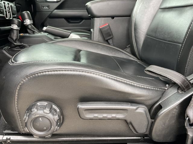 Used 2022 Jeep Wrangler Unlimited Sahara image 27