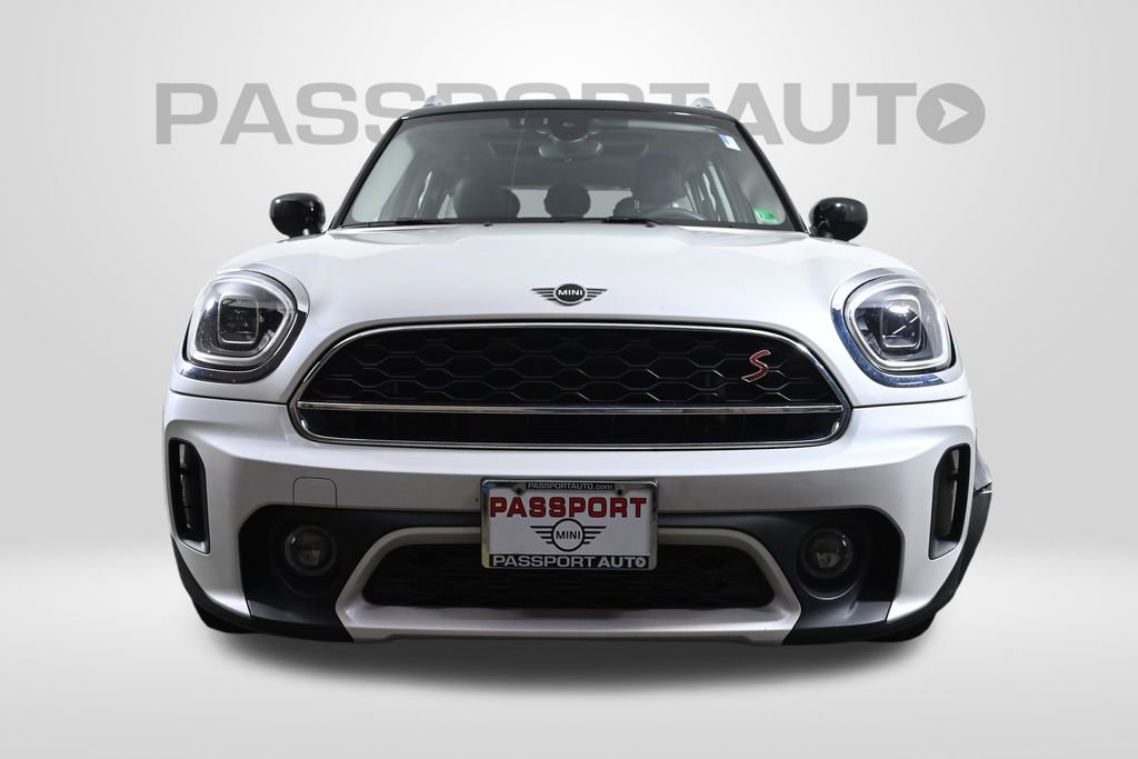 Used 2023 MINI Cooper Countryman S w/ Signature Upholstery Package image 3