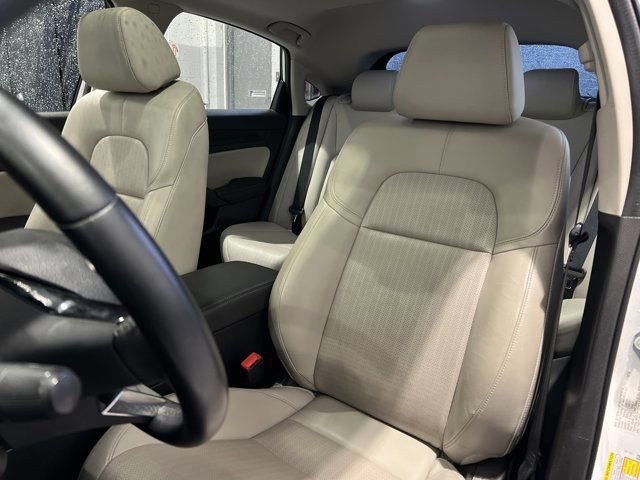 Used 2022 Honda Civic EX-L image 3