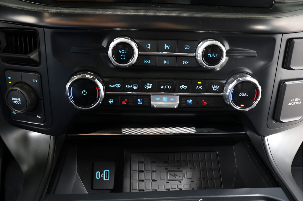 Used 2024 Ford F150 Lariat w/ Equipment Group 502A High AWD/4WD image 11