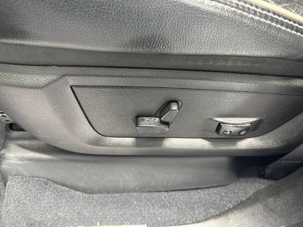 Used 2019 RAM 3500 Laramie AWD/4WD image 16