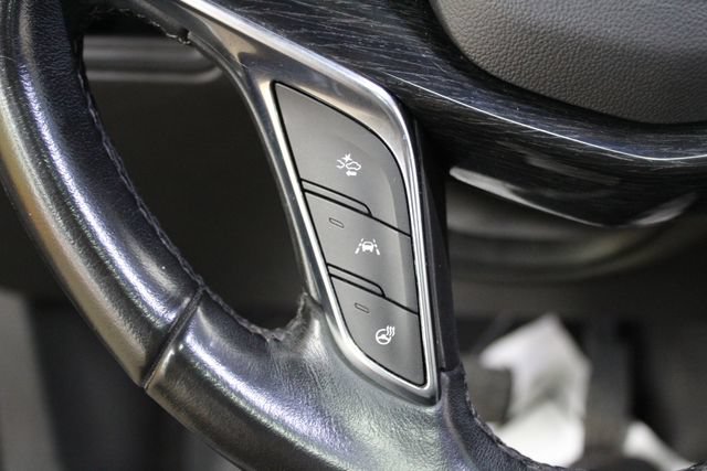 Used 2021 Cadillac XT5 Premium Luxury w/ LPO, Floor Liner Package AWD/4WD image 18